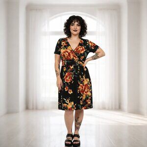 2 for $20 NWT PopYoung V-Neck Short Sleeve Snap Wrap Floral Midi Dress Size XL